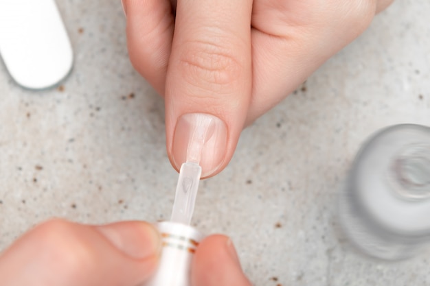 Cuidado com as Unhas: Bases Fortalecedoras e Outras Soluções